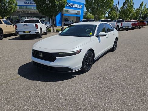 Used 2024 Honda Accord LX image 2