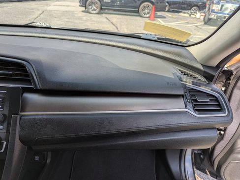 Used 2021 Honda Civic LX image 26