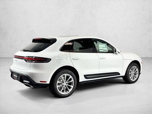New 2026 Porsche Macan AWD/4WD image 9
