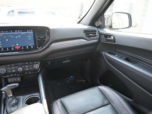 Used 2024 Dodge Durango GT image 18