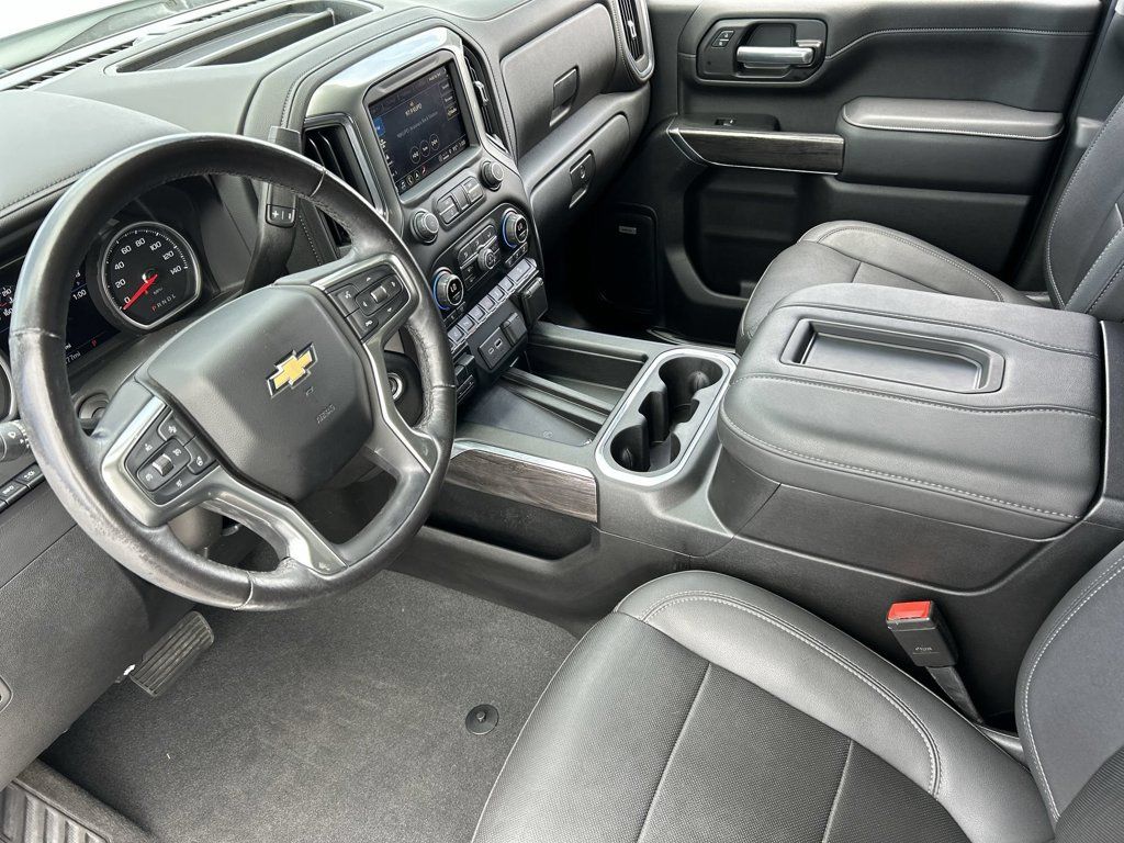 Used 2021 Chevrolet Silverado 2500 LTZ w/ Z71 Chrome Sport Edition AWD/4WD image 10
