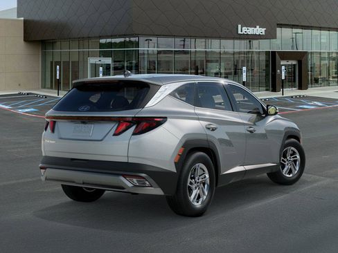 New 2026 Hyundai Tucson SE FWD image 4