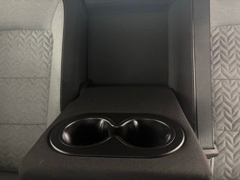 Used 2022 Chevrolet Equinox LS w/ LPO, Floor Liner Package image 15