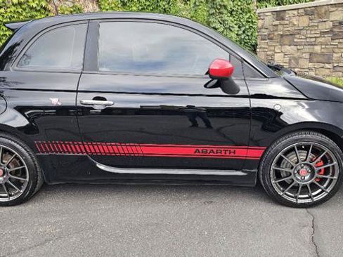 Used 2016 FIAT 500 Abarth w/ Comfort/Convenience Group FWD image 4