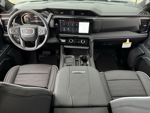 New 2026 GMC Sierra 2500 AT4X image 9