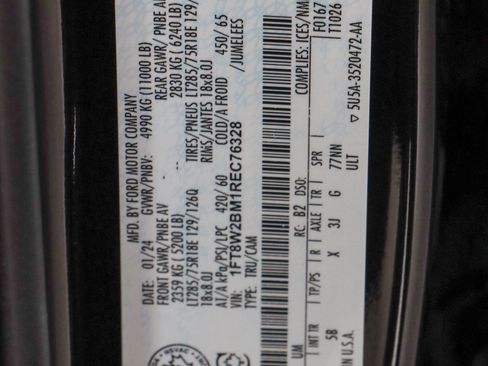 Used 2024 Ford F250 Lariat w/ Lariat Ultimate Package image 35