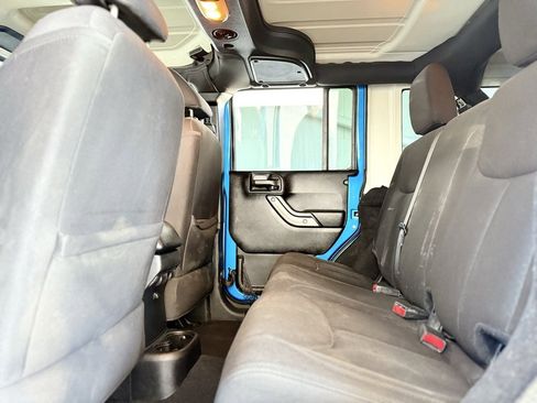 Used 2015 Jeep Wrangler Unlimited Sport w/ Quick Order Package 24S image 15