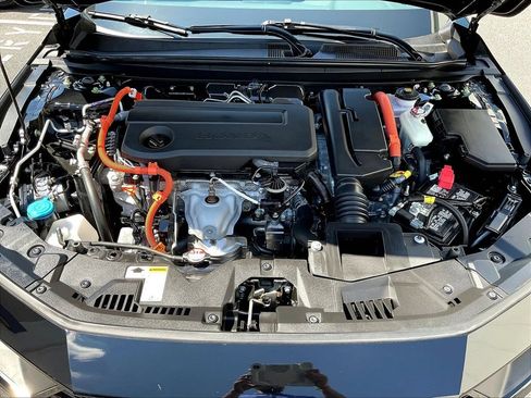 Used 2024 Honda Accord Sport image 31