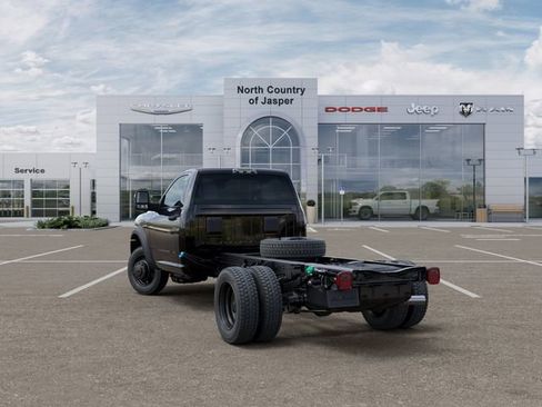 New 2025 RAM 4500 Tradesman AWD/4WD image 4