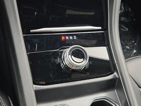 New 2025 Jeep Grand Cherokee L Limited RWD image 20