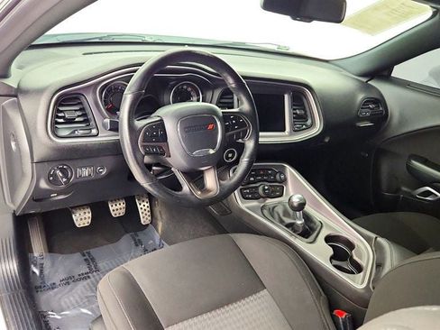 Used 2019 Dodge Challenger R/T Scat Pack RWD image 11