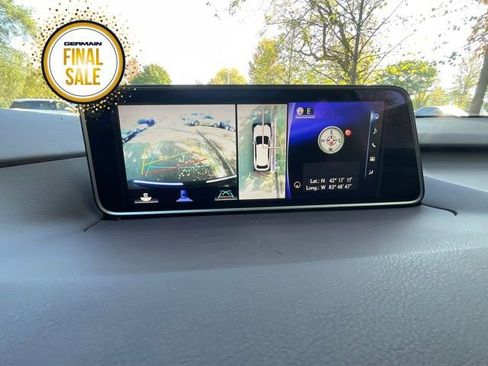 Used 2019 Lexus RX 450h AWD image 17