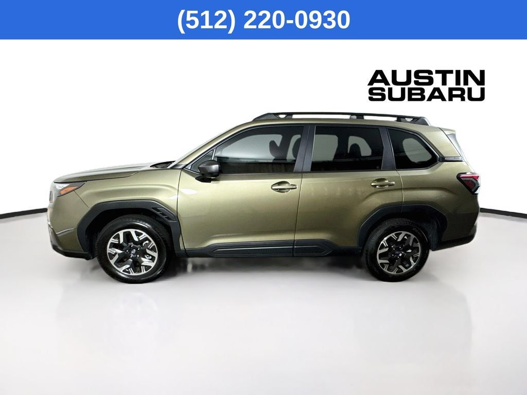 Used 2026 Subaru Forester Premium AWD/4WD image 5