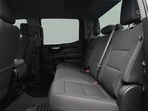 Used 2023 Chevrolet Silverado 1500 Custom image 13