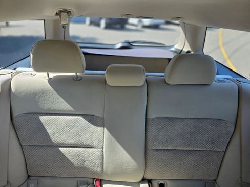 Used 2006 Subaru Outback 2.5i image 27