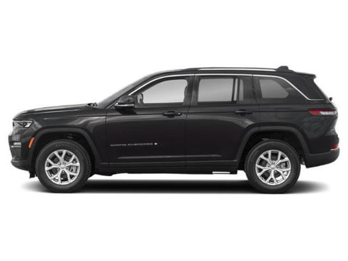 Used 2024 Jeep Grand Cherokee Laredo X w/ Luxury Tech Group I AWD/4WD image 3