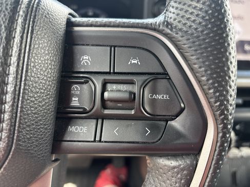 Certified 2024 Toyota Tacoma Limited w/ Limited Package (LT) AWD/4WD image 19