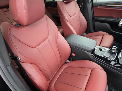 Used 2024 BMW X3 sDrive30i w/ Premium Package image 29