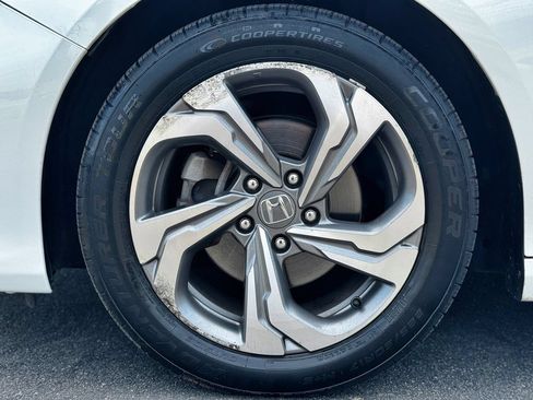 Used 2018 Honda Accord EX-L image 41