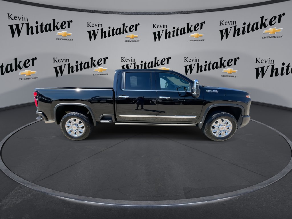 Certified 2025 Chevrolet Silverado 2500 High Country w/ High Country Premium Package AWD/4WD image 9
