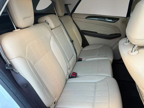 Used 2017 Mercedes-Benz GLE 350 w/ Premium 1 Package image 39