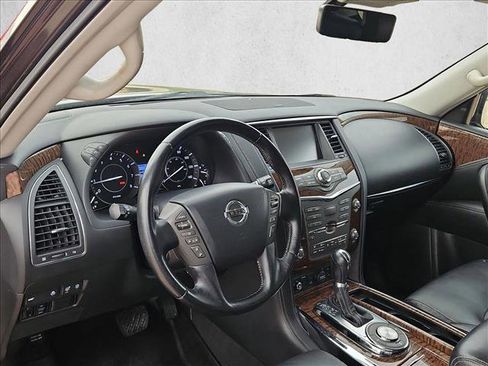 Used 2019 Nissan Armada Platinum w/ Captain's Chairs Package RWD image 10