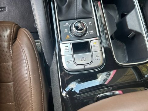 Used 2021 Kia Telluride SX w/ SX Prestige Package AWD/4WD image 14