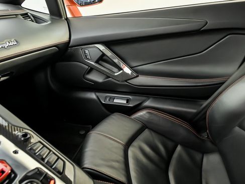 Used 2014 Lamborghini Aventador LP 700-4 AWD/4WD image 41