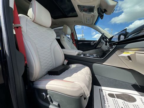 New 2025 Genesis GV80 3.5T e-SC AWD/4WD image 31