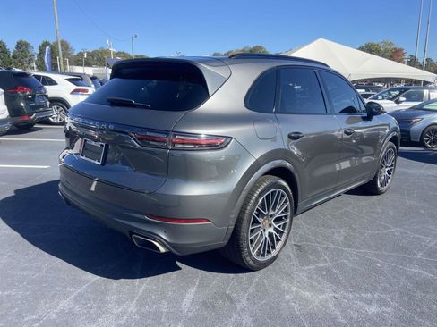 Used 2019 Porsche Cayenne image 9