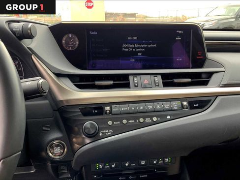 Used 2019 Lexus ES 350 w/ Luxury Package image 33