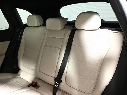 Certified 2023 Mercedes-Benz GLC 300 4MATIC image 4