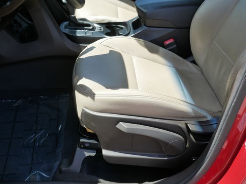 Used 2017 Hyundai Santa Fe Sport AWD/4WD image 13