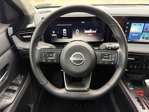 Certified 2025 Nissan Kicks SR AWD/4WD image 25