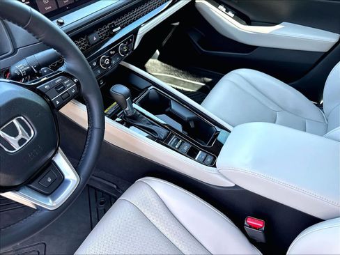 Used 2025 Honda Accord Touring image 20