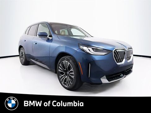 Used 2025 BMW X3 xDrive30i w/ Premium Package image 1