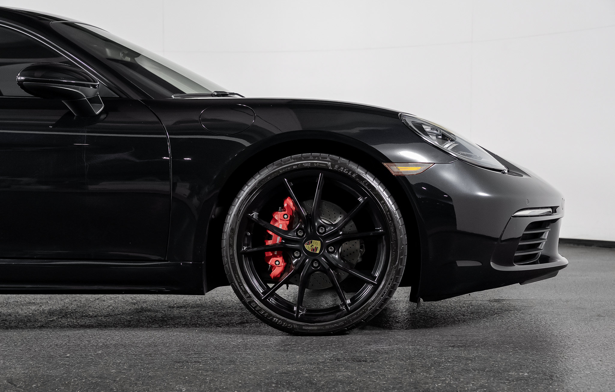 Used 2018 Porsche 718 Cayman S RWD image 32