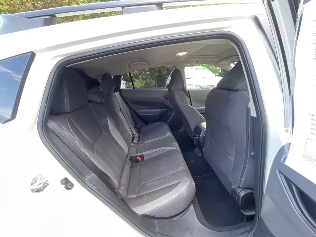 Used 2025 Subaru Crosstrek 2.5i Premium AWD/4WD image 24