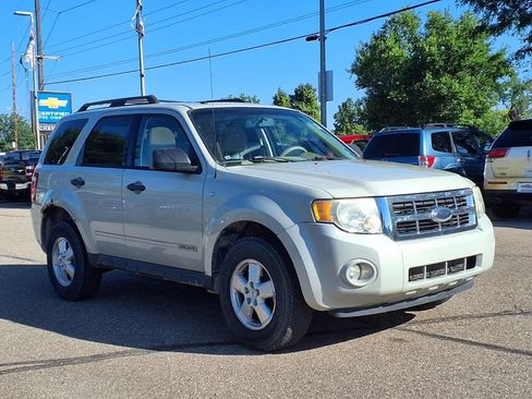 Used 2008 Ford Escape XLT FWD image 3