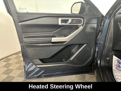 Used 2023 Ford Explorer XLT w/ Equipment Group 202A AWD/4WD image 15