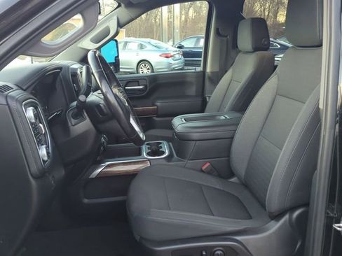 Used 2020 GMC Sierra 2500 SLE w/ Gooseneck/5TH Wheel Package image 18