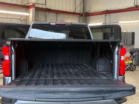 Used 2021 Chevrolet Silverado 1500 Custom w/ LPO, Dark Essentials Package AWD/4WD image 24