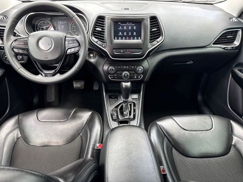 Used 2020 Jeep Cherokee Latitude Plus FWD image 19