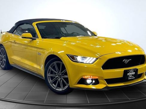 Used 2016 Ford Mustang GT Premium w/ Equipment Group 401A RWD image 12