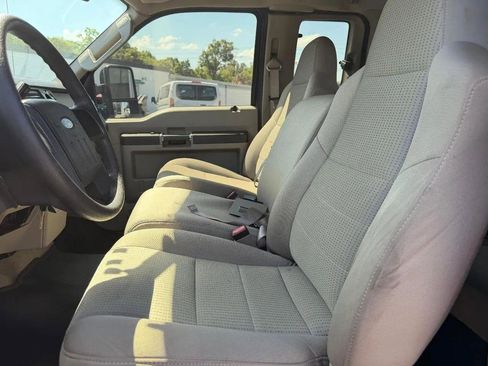 Used 2008 Ford F250 FX4 AWD/4WD image 14