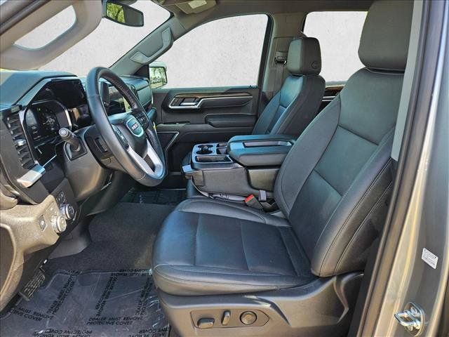 Used 2026 GMC Sierra 1500 SLT AWD/4WD image 18