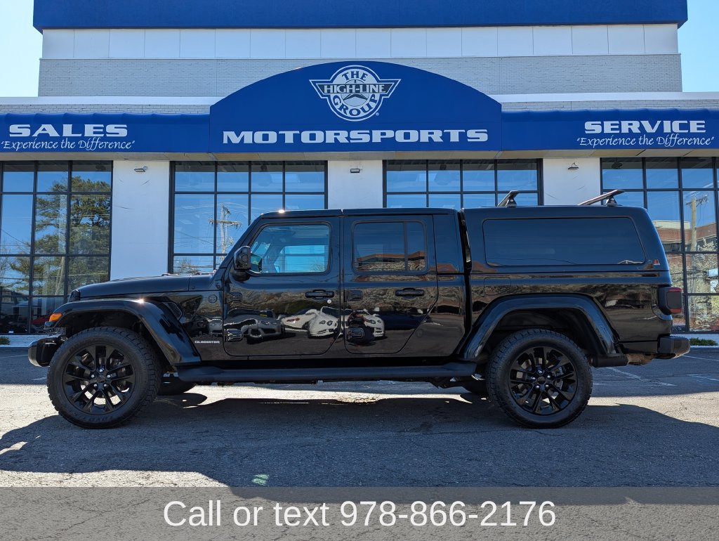 Used 2021 Jeep Gladiator Overland AWD/4WD image 1