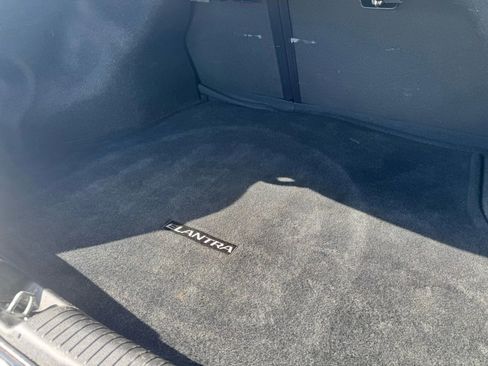 Used 2012 Hyundai Elantra GLS w/ Preferred Pkg 3 image 6