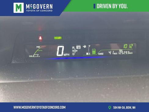 Used 2014 Toyota Prius V Three image 16