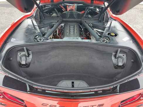 Used 2022 Chevrolet Corvette Stingray w/ Z51 Performance Package image 24